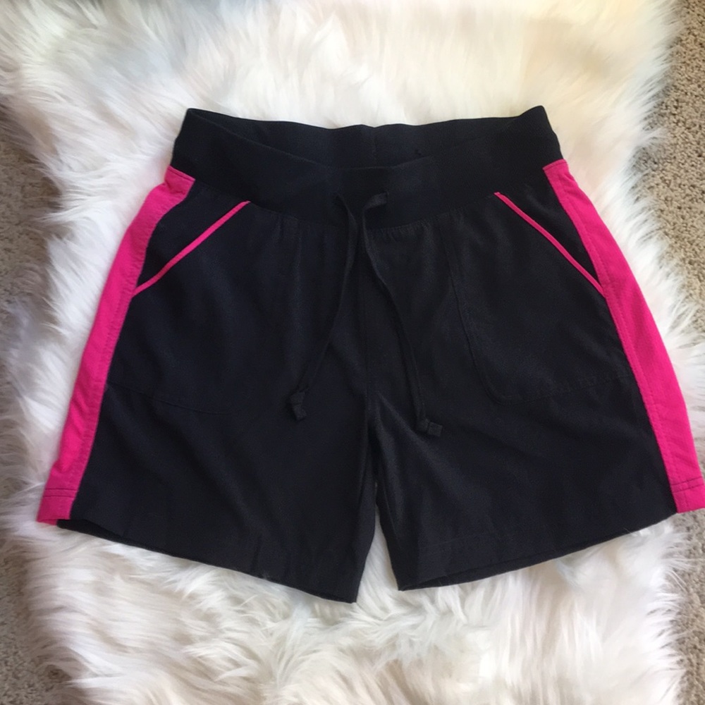 Tek Gear women’s shorts small